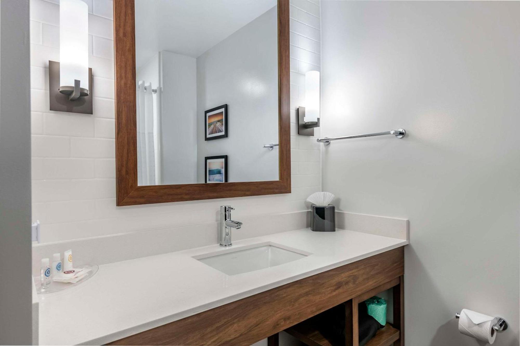 Comfort Suites Stuart-Hutchinson Island Exteriör bild